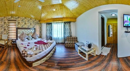 Pearl Continental