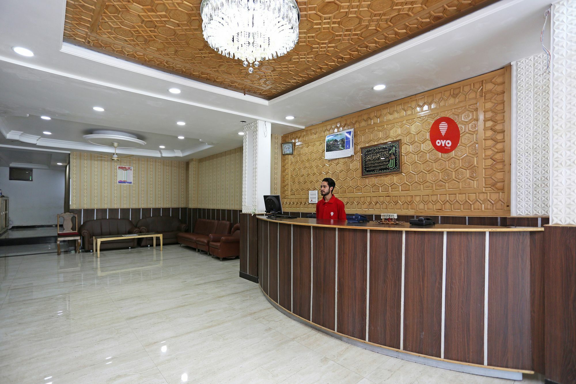 Oyo 4693 German Residency Hotel 3*