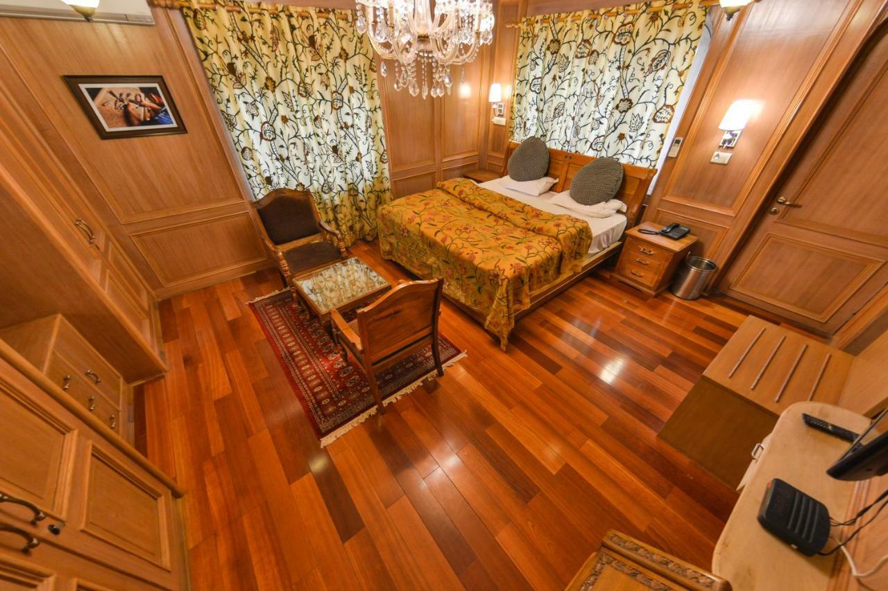 Kashmir Mahal Resorts Resort Srinagar (Jammu and Kashmir)