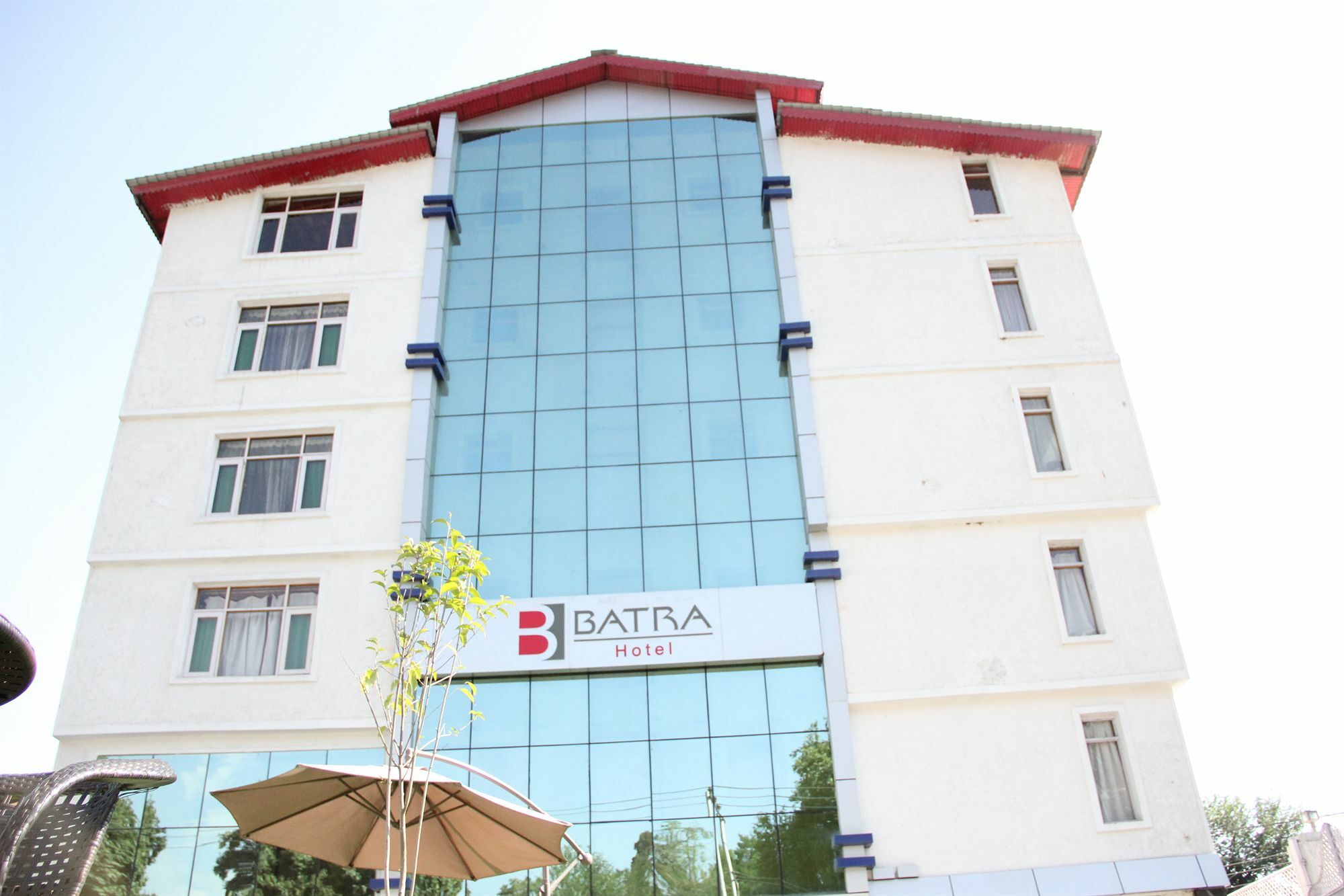 Hotel Batra And Residences Srinagar (Jammu and Kashmir)
