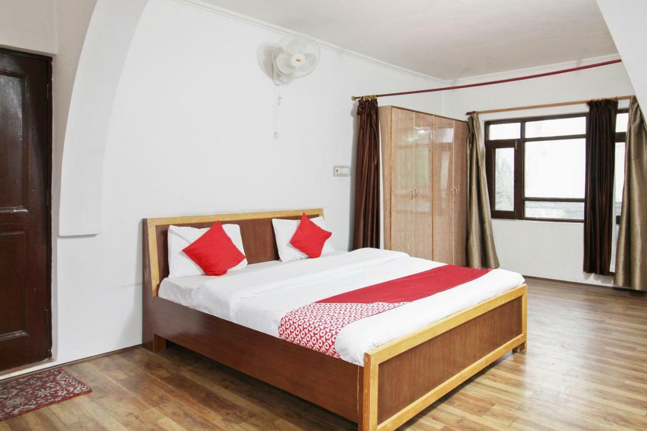 Assad Resorts 2* Srinagar (Jammu and Kashmir)
