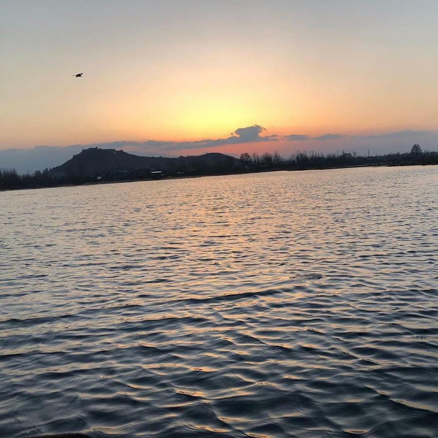 Peacock Houseboats Hotel Srinagar (Jammu and Kashmir)