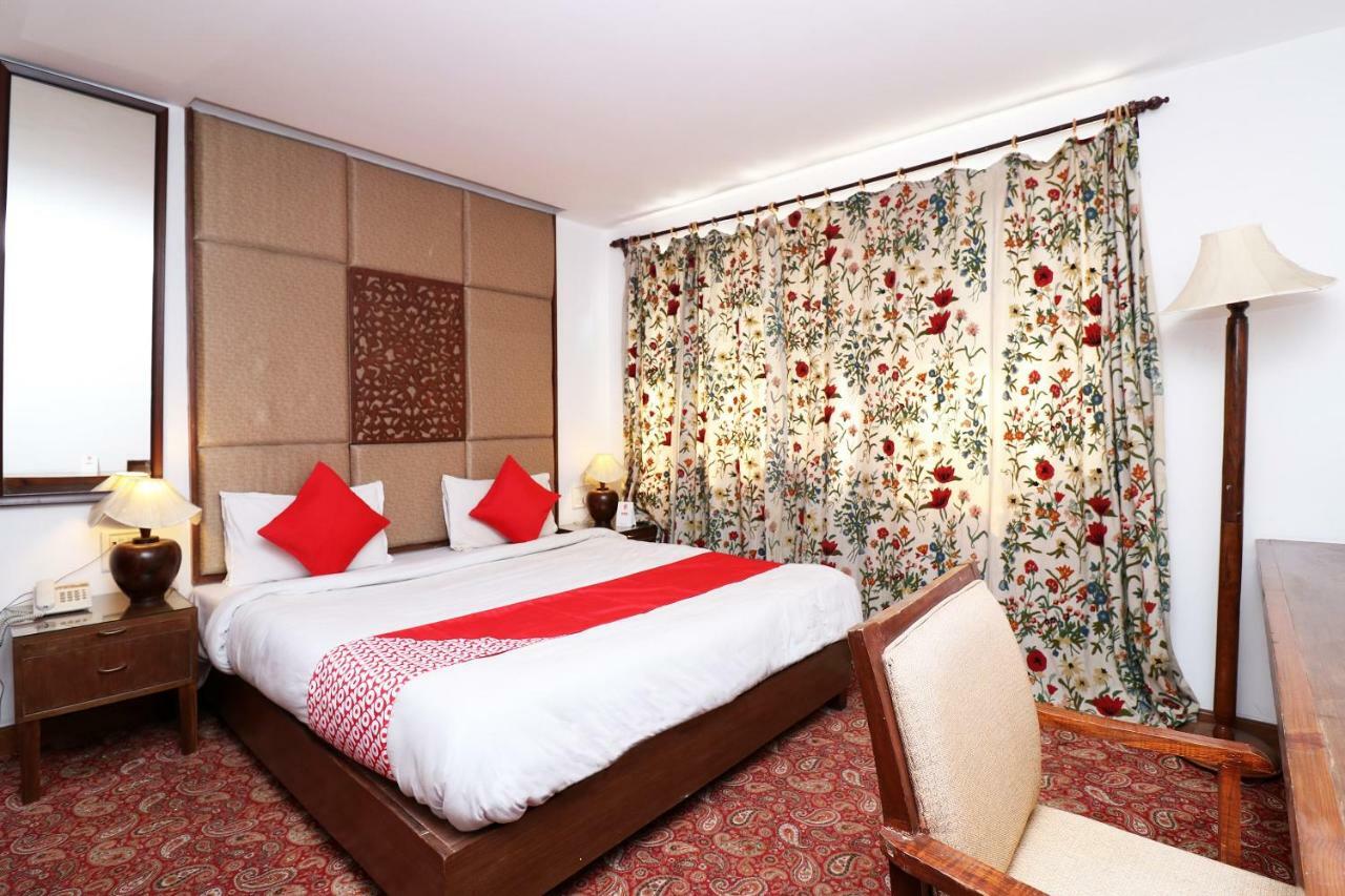 Hotel Oyo 19478 Paradise Gateway 3*
