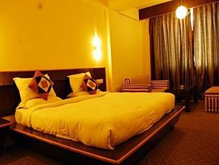 Hotel Comrade