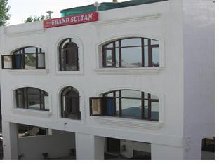 Hotel Grand Sultan Srinagar (Jammu and Kashmir)