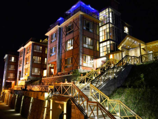 Golden Tulip Hotel 4*