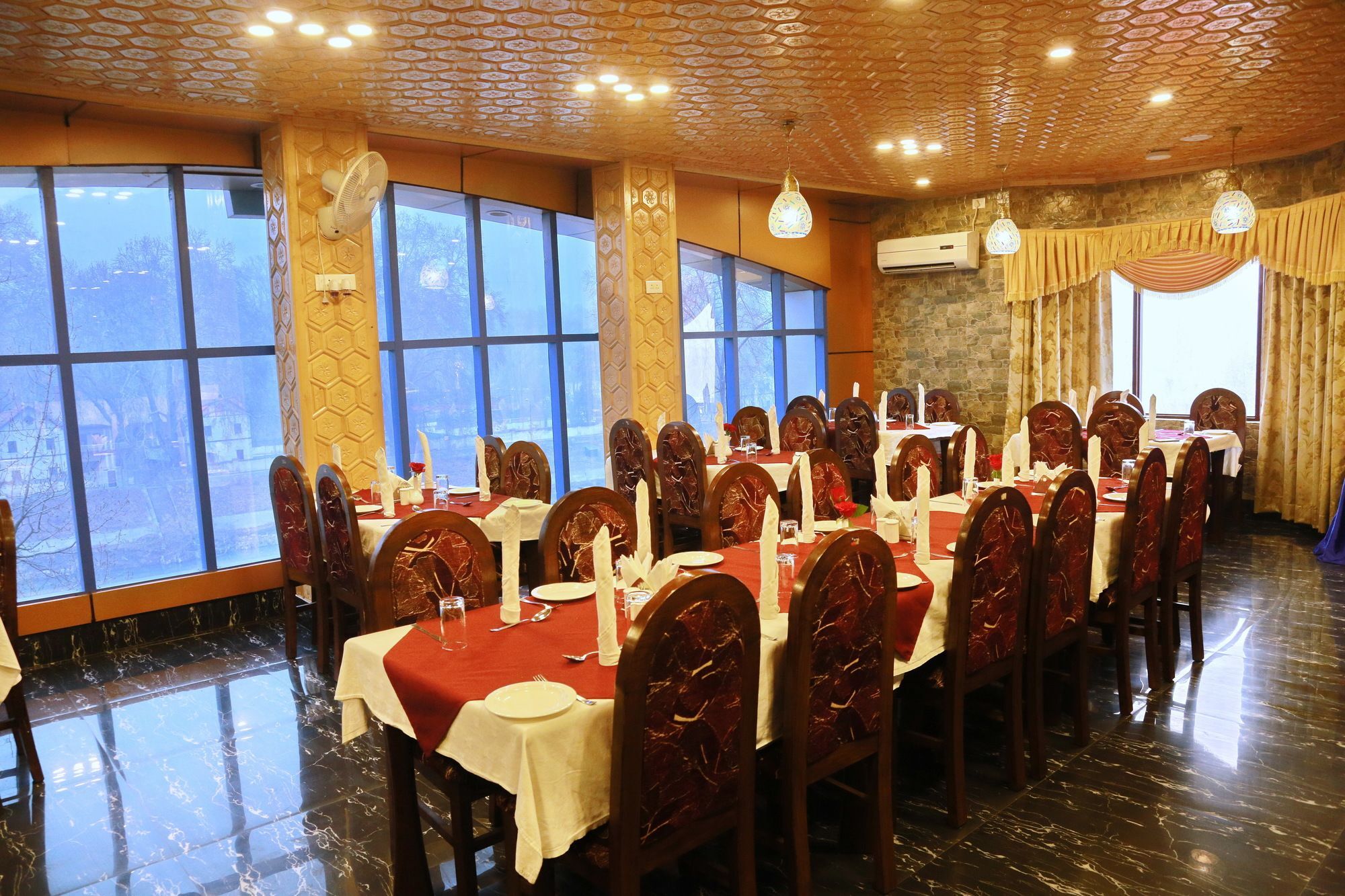 Hotel Mannat