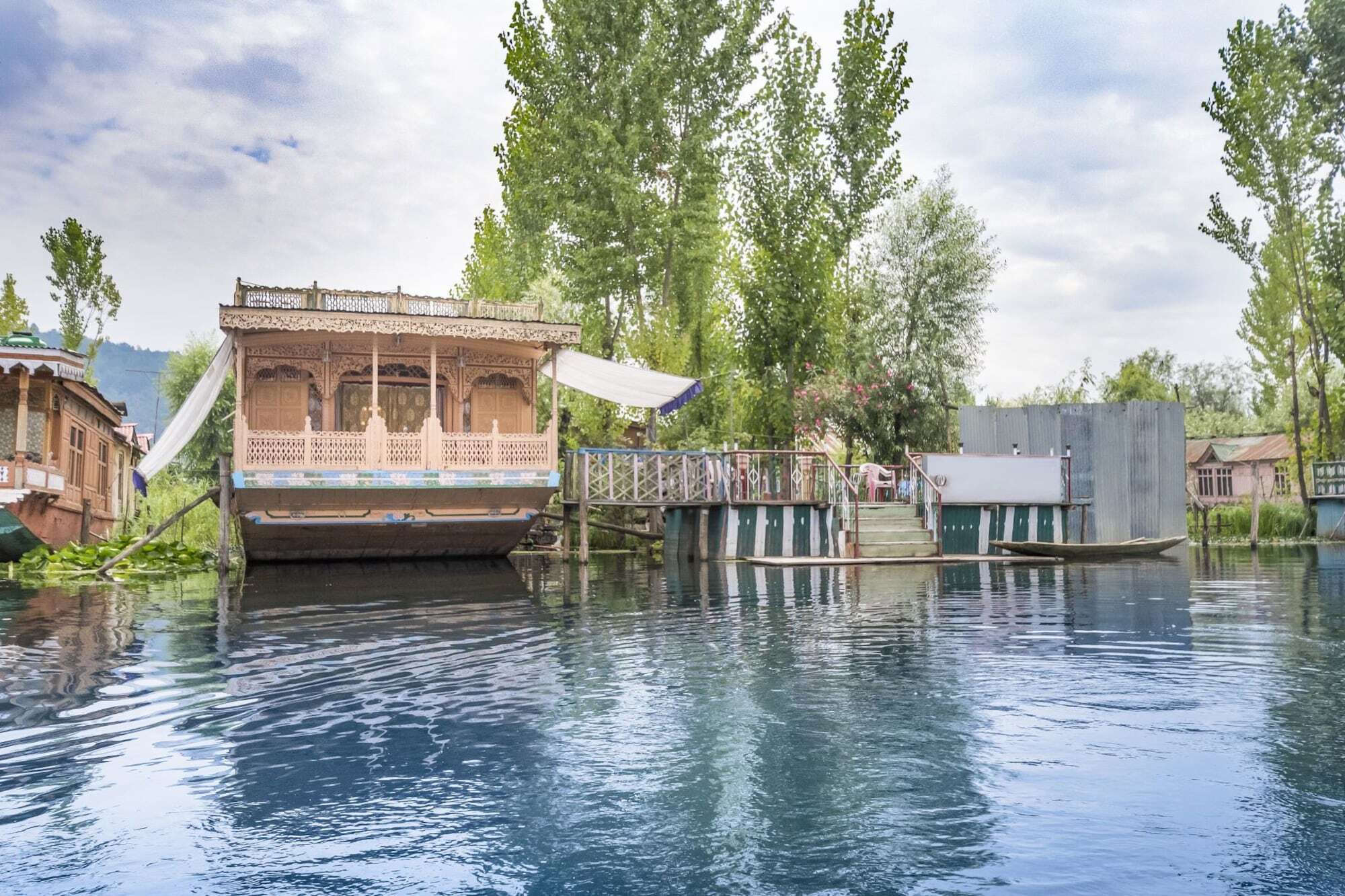 Hotel Guesthouser 1 Bedroom Houseboat Cefd