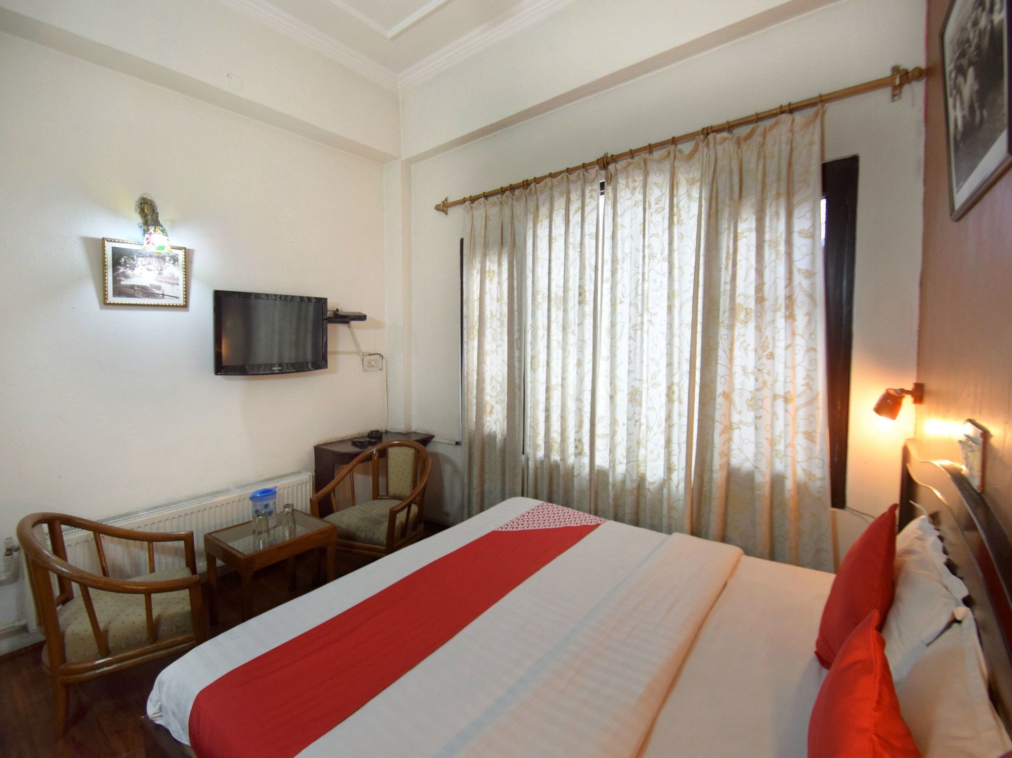 Oyo 4642 Nishat View Hotel