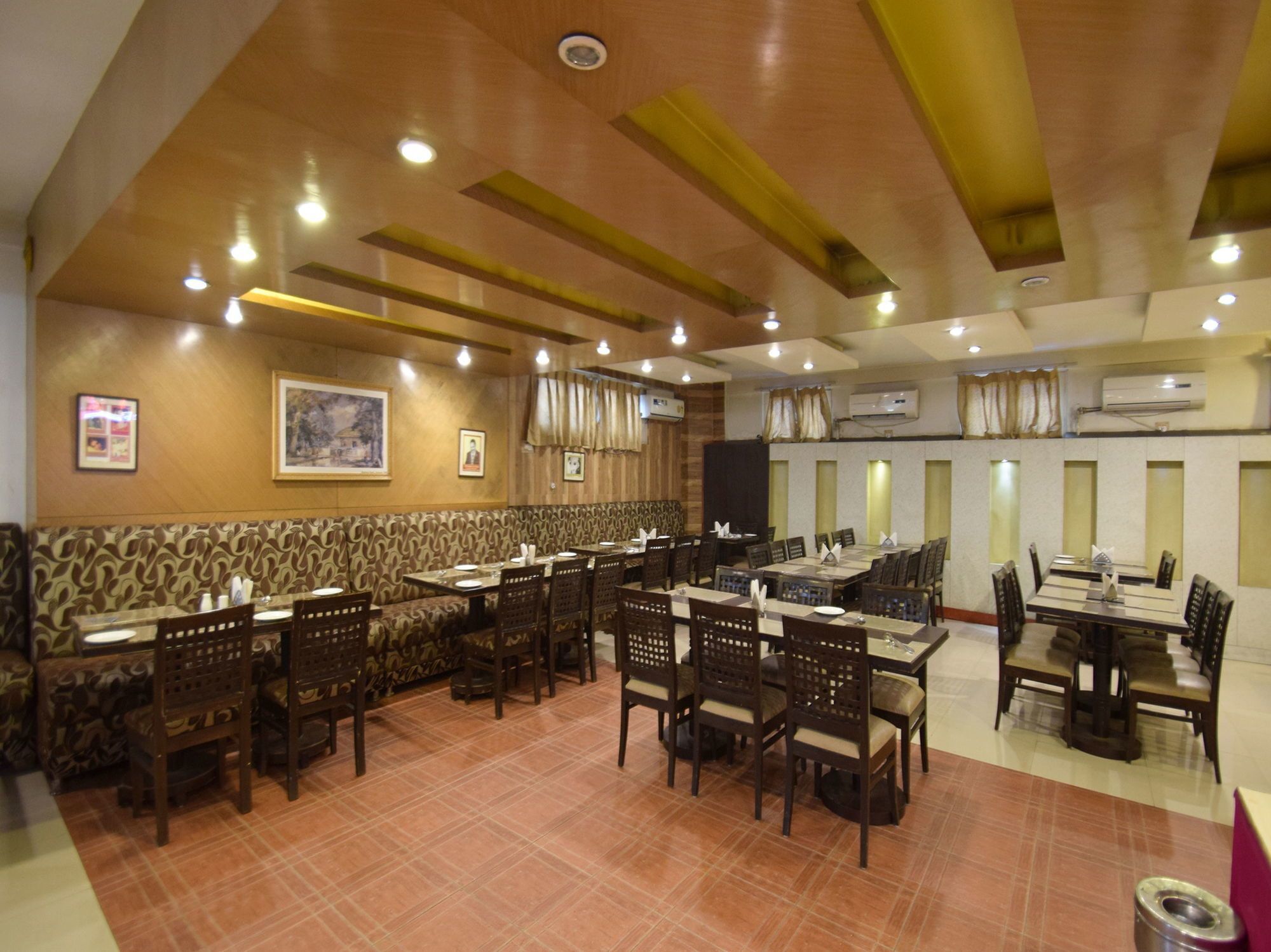 Oyo 4642 Nishat View Hotel