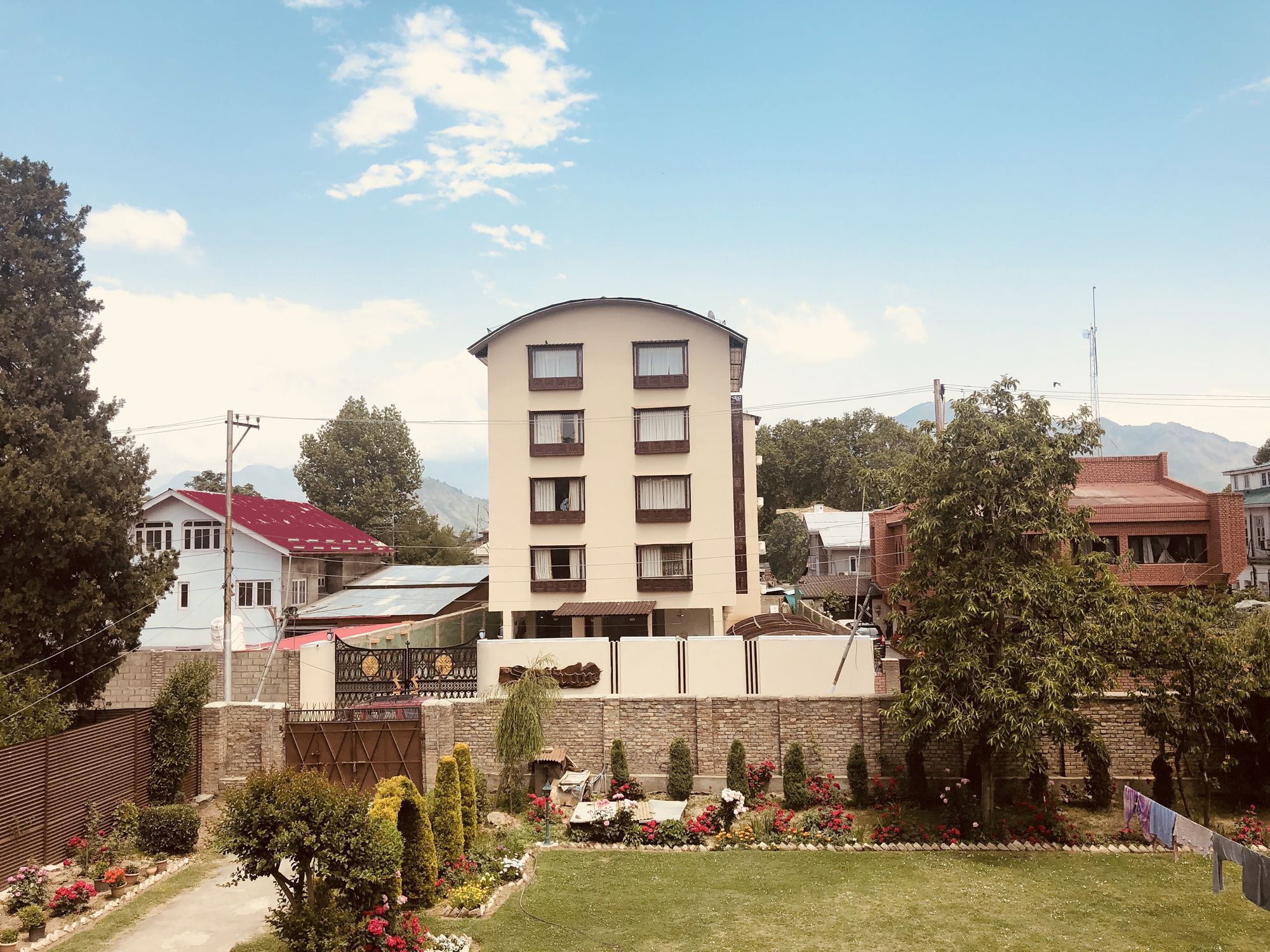The Saffron Hotel 4*