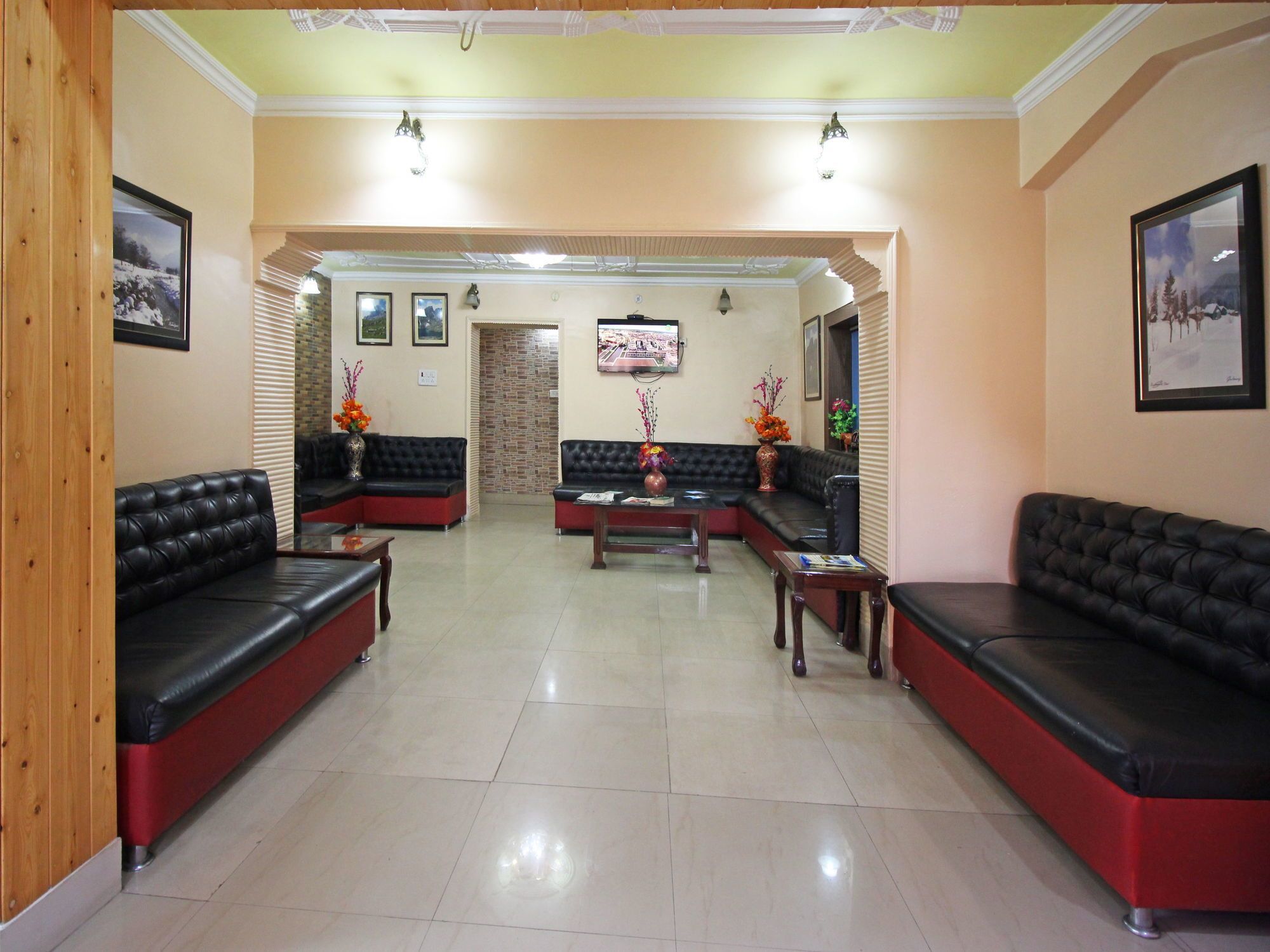 Oyo 4529 Star Of Kashmir Bed & Breakfast