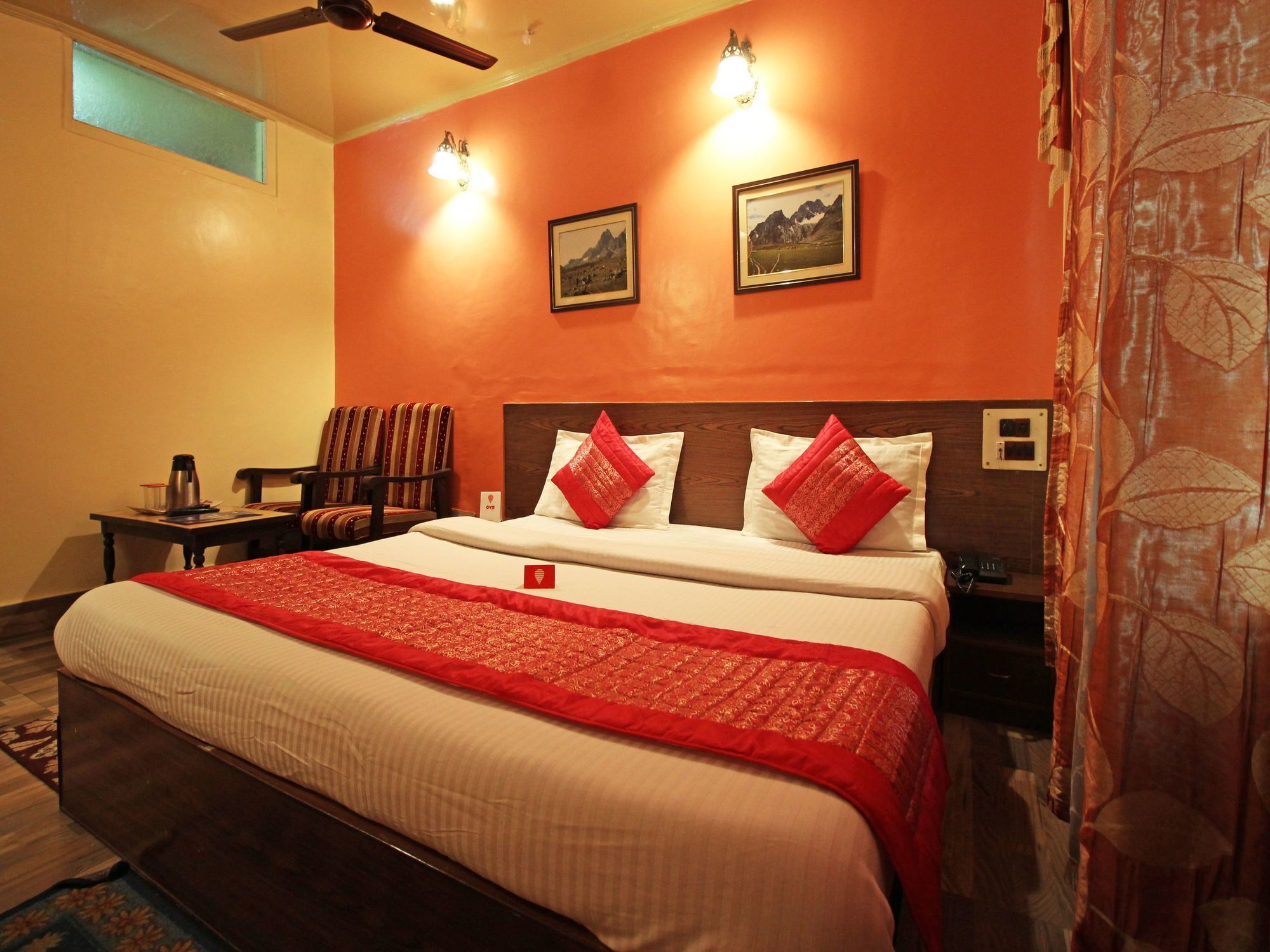 Bed & Breakfast Oyo 4529 Star Of Kashmir 3*