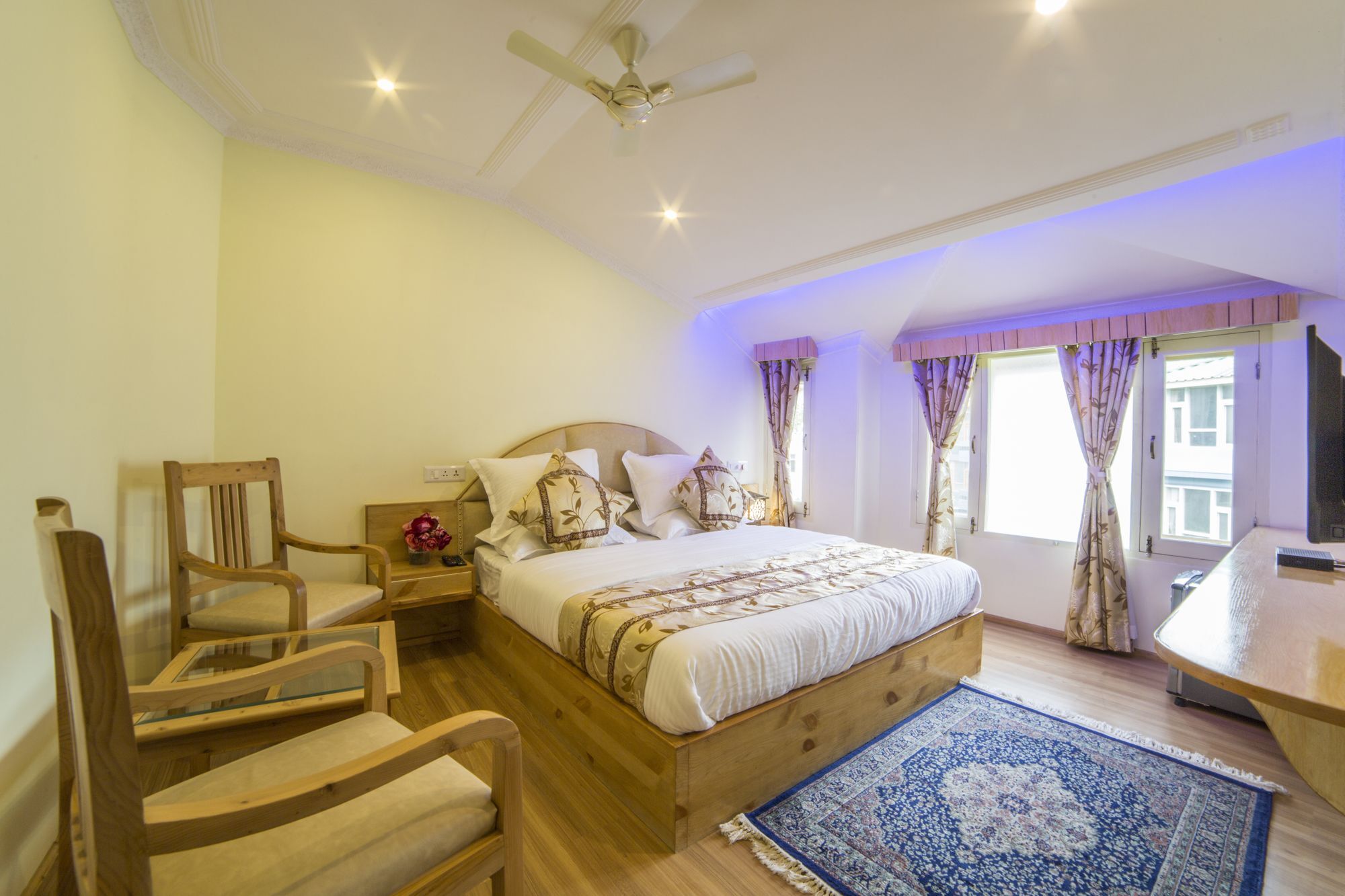 Shuhul Homes A Unit Of Aayu Holidays Hotel 3*