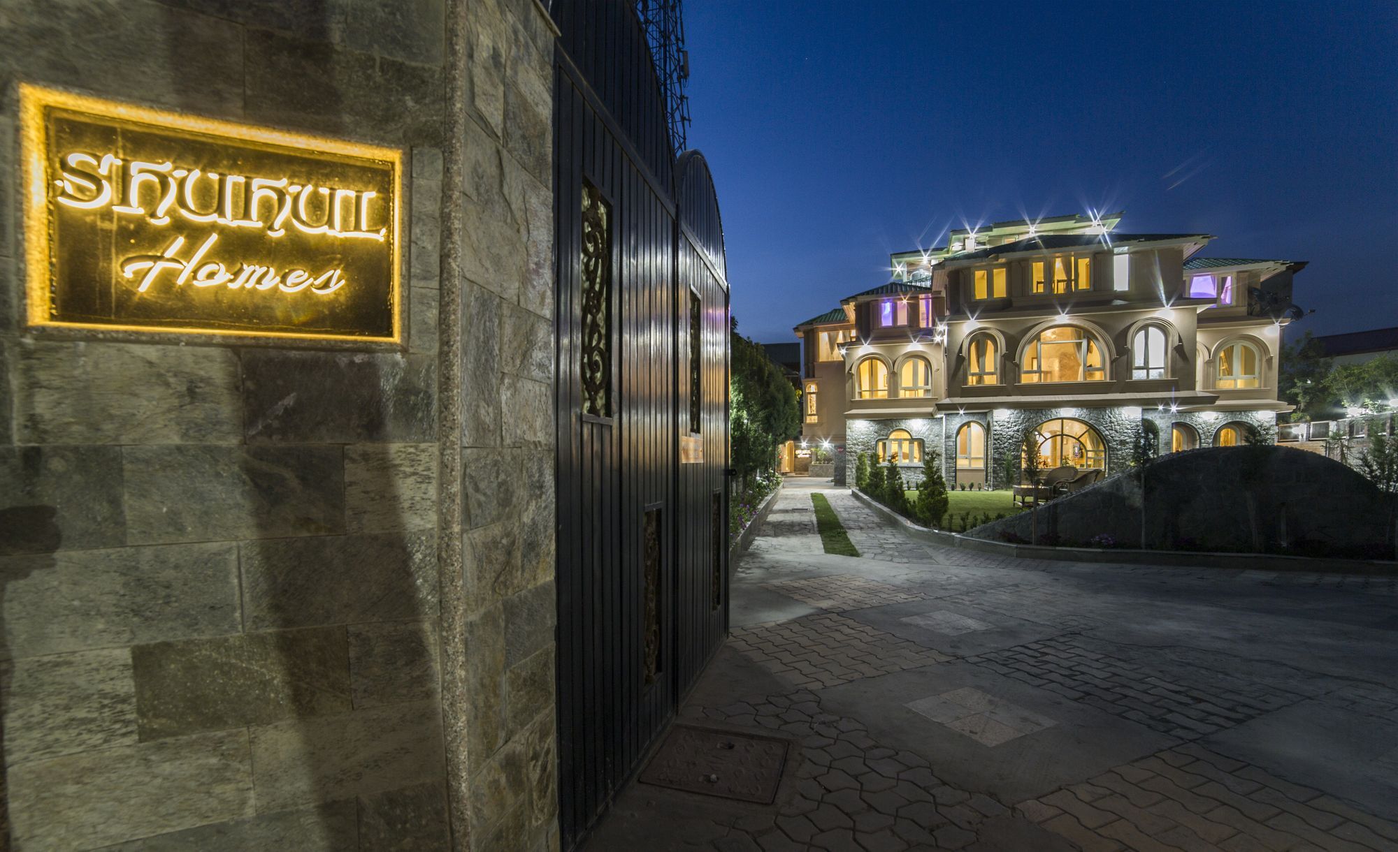 Shuhul Homes A Unit Of Aayu Holidays Hotel Srinagar (Jammu and Kashmir)