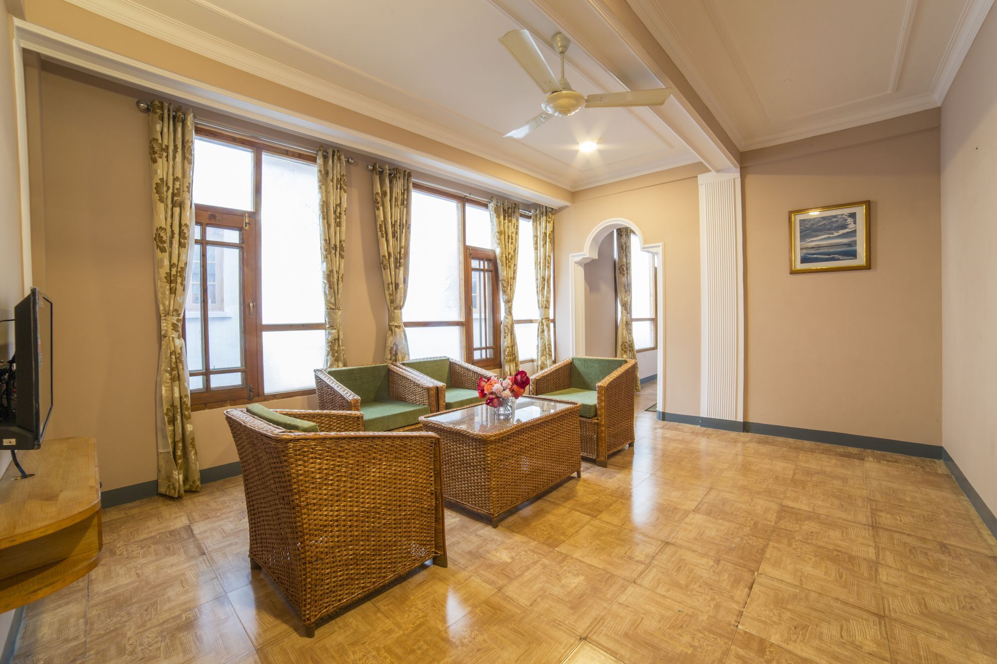 Shuhul Homes A Unit Of Aayu Holidays Hotel 3*