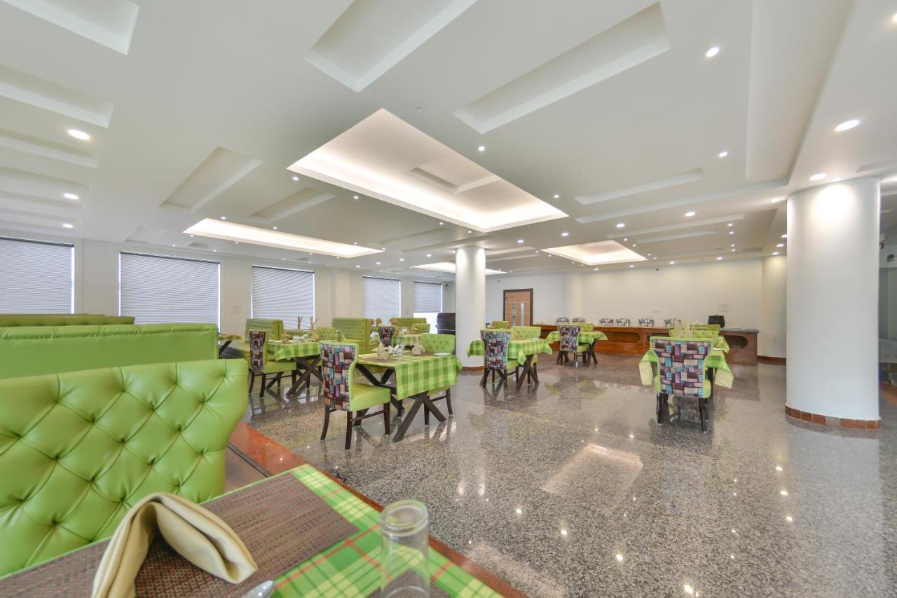 Hotel Golden Tulip Kashmir 4*