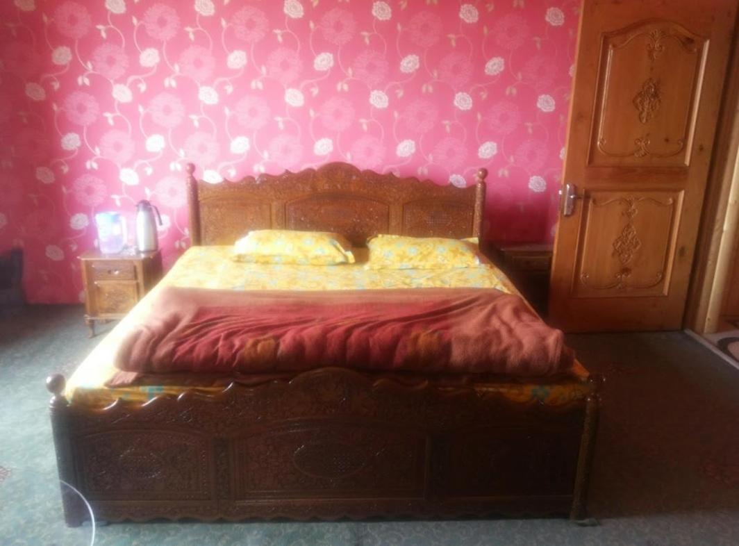 Guest house Duskwood Srinagar (Jammu and Kashmir)