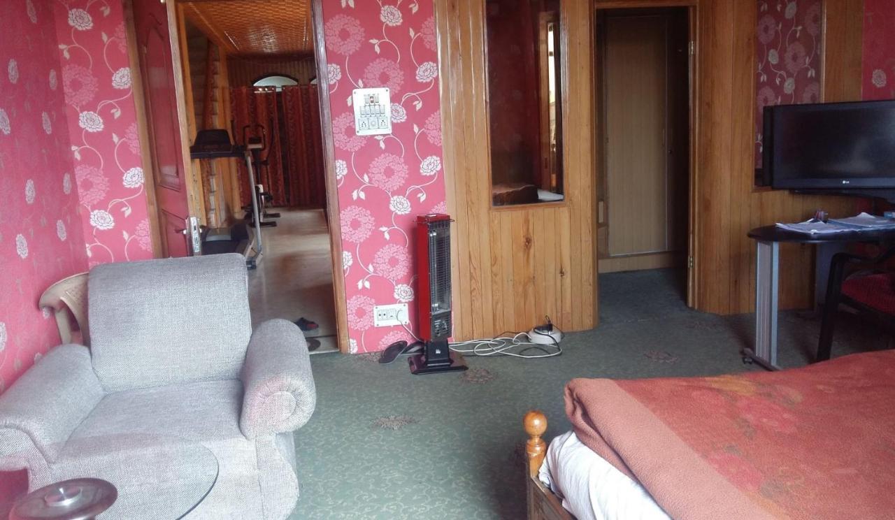 Duskwood Guest house Srinagar (Jammu and Kashmir)