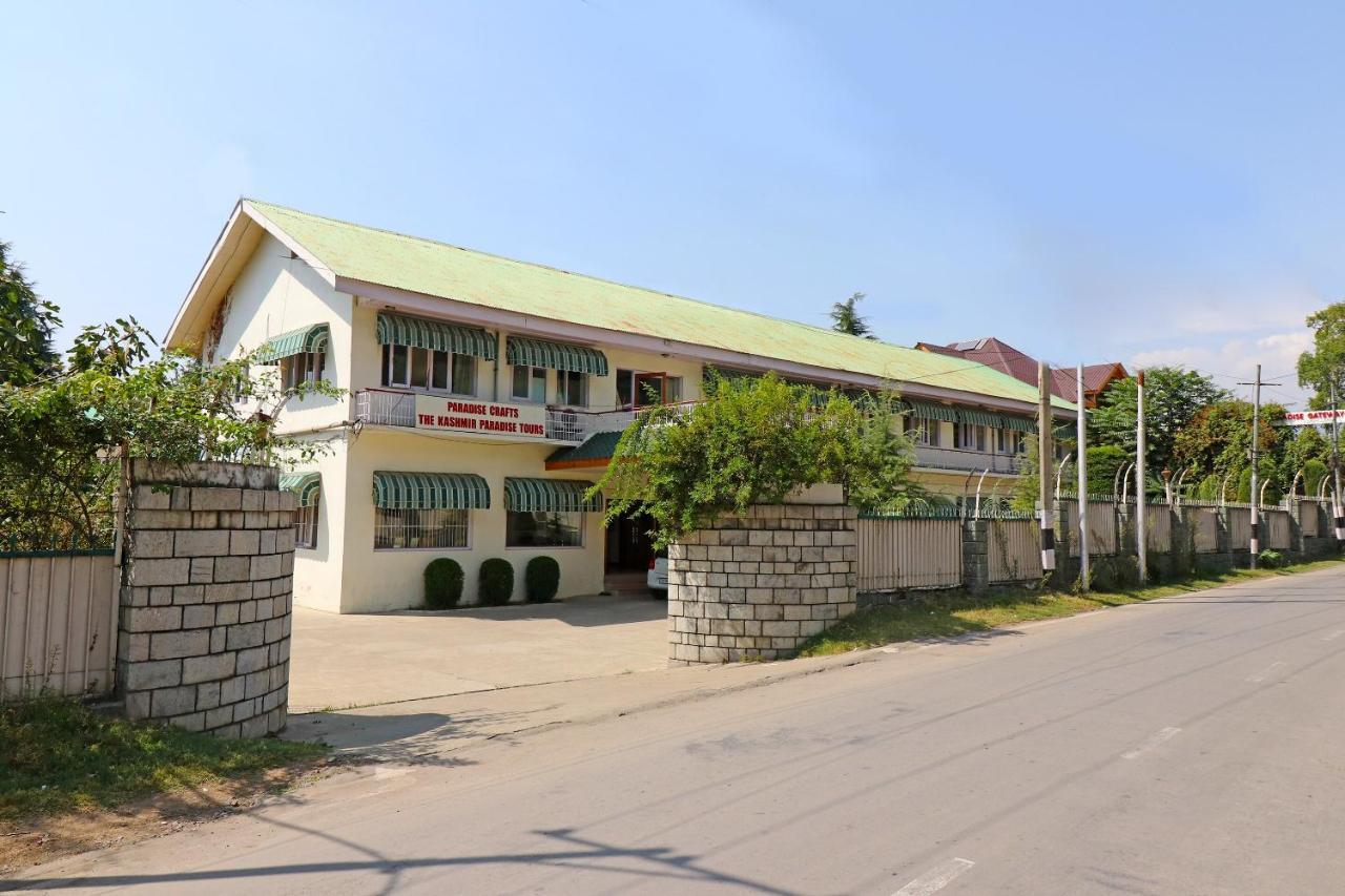 Hotel Oyo 19478 Paradise Gateway 3*