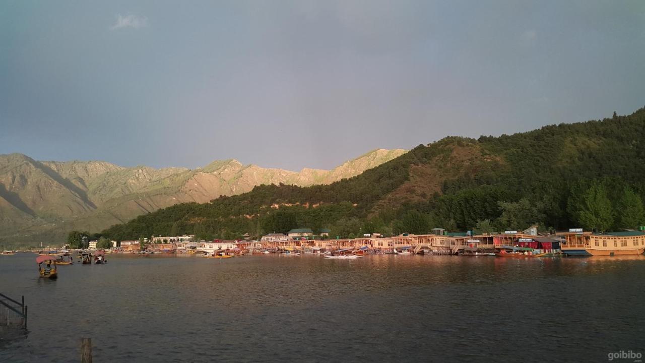 The Heritage Group Of Houseboats 4* Srinagar (Jammu and Kashmir)