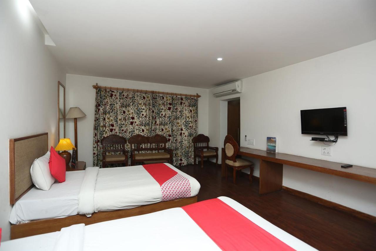 Oyo 27008 Paradise Gateway Hotel 3*