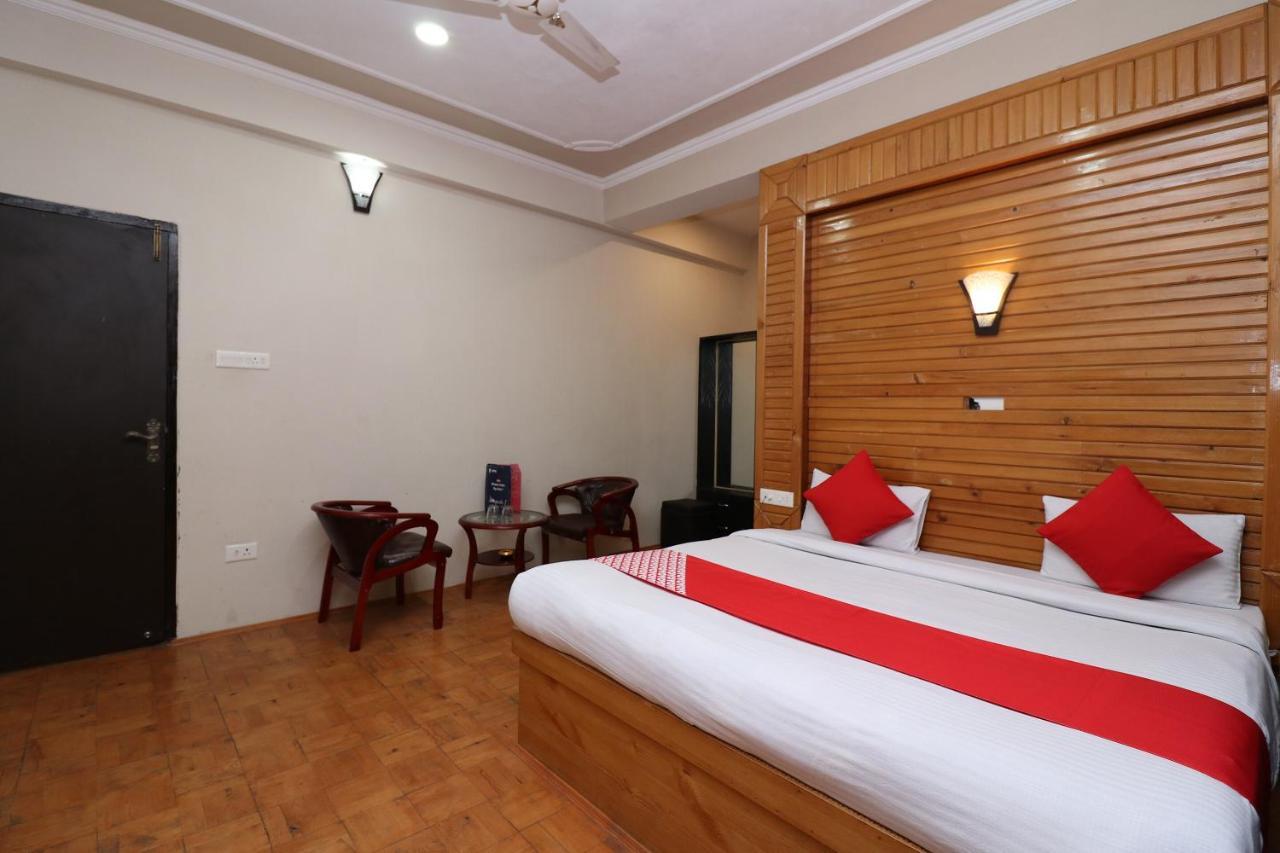 Oyo 19540 Royal Bahaar Hotel 3*