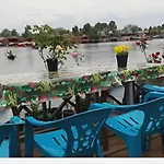 Green Heritage Group Of Houseboats