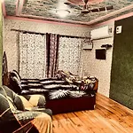 Hotel Ocean, Shrinagar