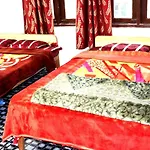 Kamran Guest House