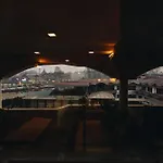 Hotel Akbar At Dal Lake Ghat Number 1