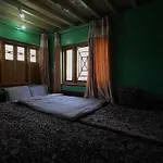 Hotel O Ar Lodge