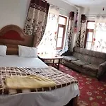 Double Tree Irshad