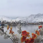 Al-Hareem Group Of Houseboats