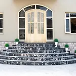 Hotel Nouvella Residency