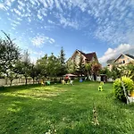 Whostels Srinagar