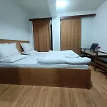 Hotel Ruby And Restaurant