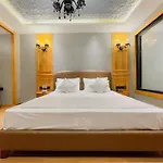 Paradise Premium
