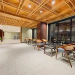 Paradise Premium