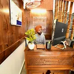 Chinar Inn