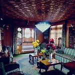 Houseboat Badami