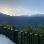North Cliff Cafe & Retreat