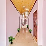 Hotel O Hunter\'S & Cafe