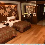 The Lalit Grand Palace Srinagar