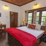 Saffronstays Awakening -Family Suite