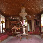 Badyari Palace Group Of Houseboat