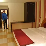 Abdullah Residency