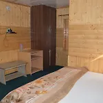 Marias Hotel