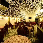 Hotel Aksa