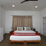 Oyo 5735 Hotel Ashai